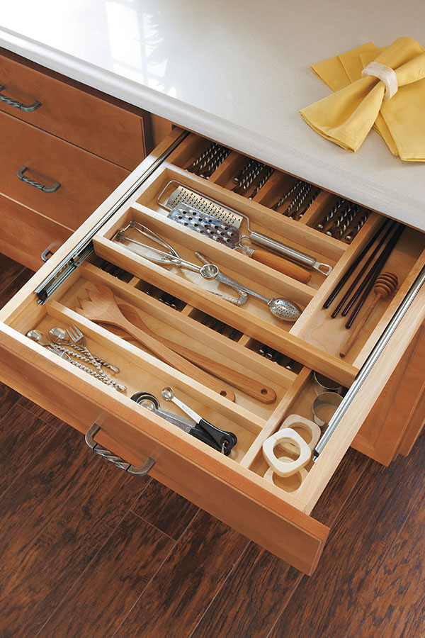 wood tiered cutlery divider in cherry wood